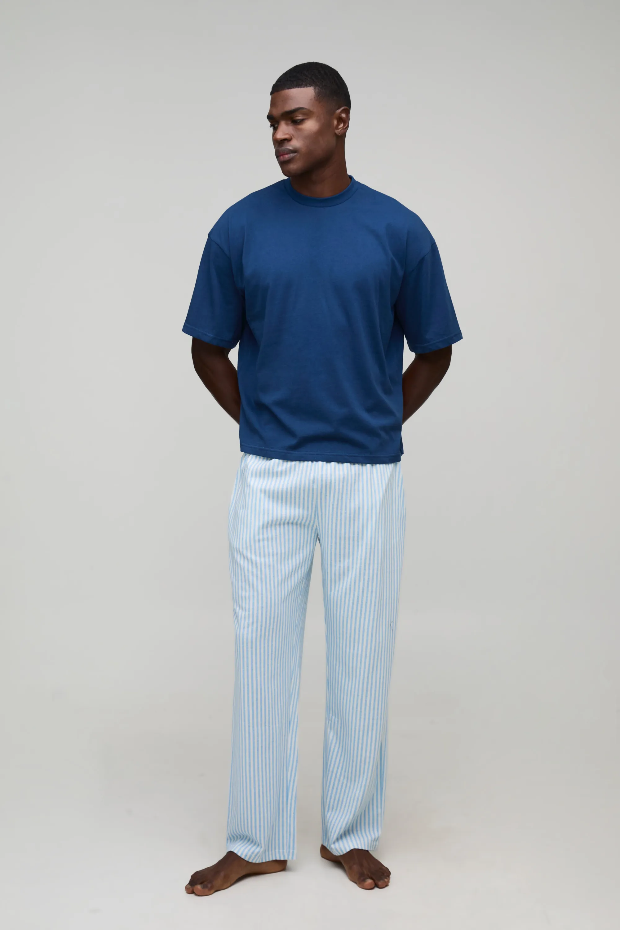 BoohooMAN Men's Relaxed Man Striped Loungewear Set | boohooMAN