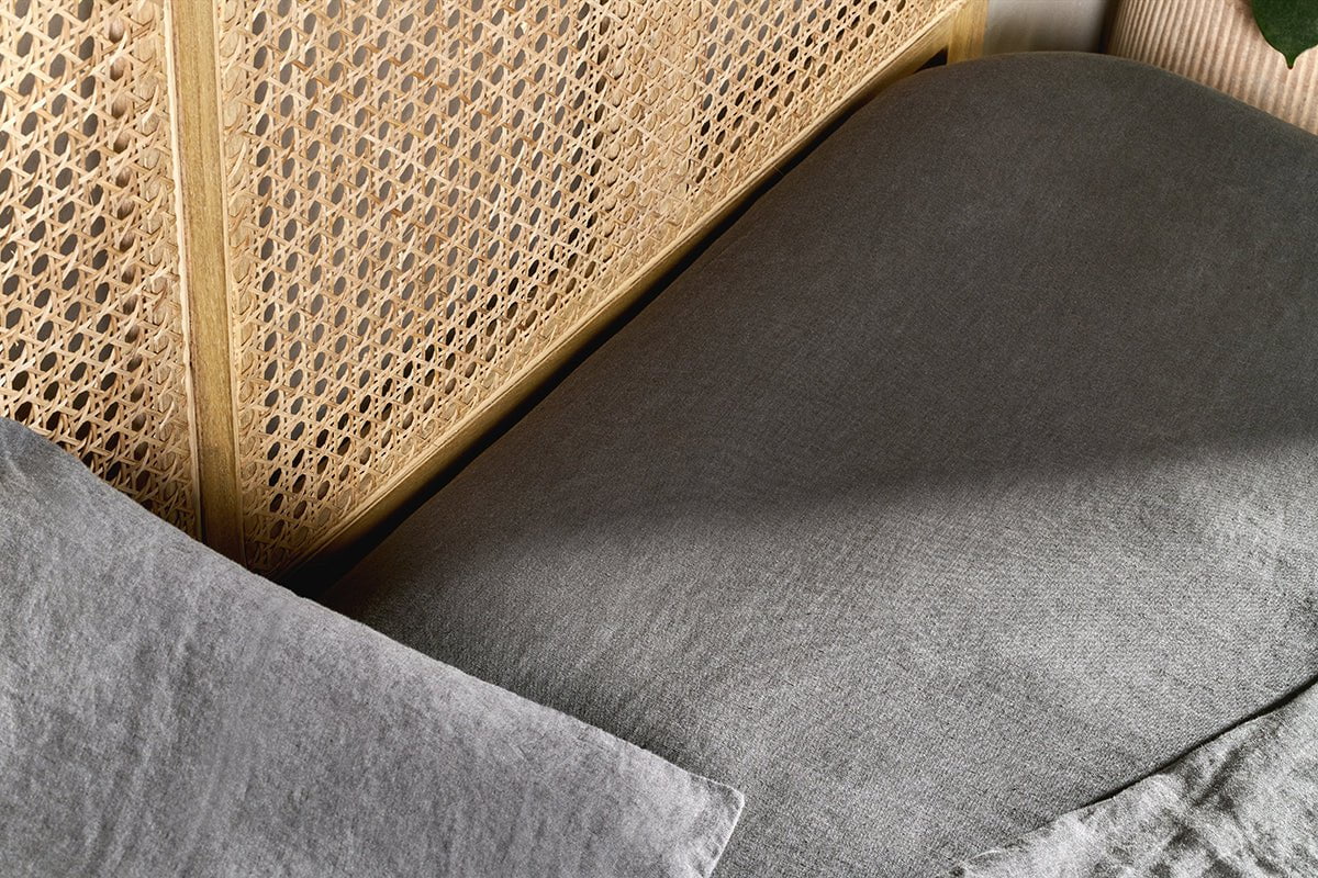 Nkuku Adya Linen Fitted Sheet | Textiles | Charcoal | Super King