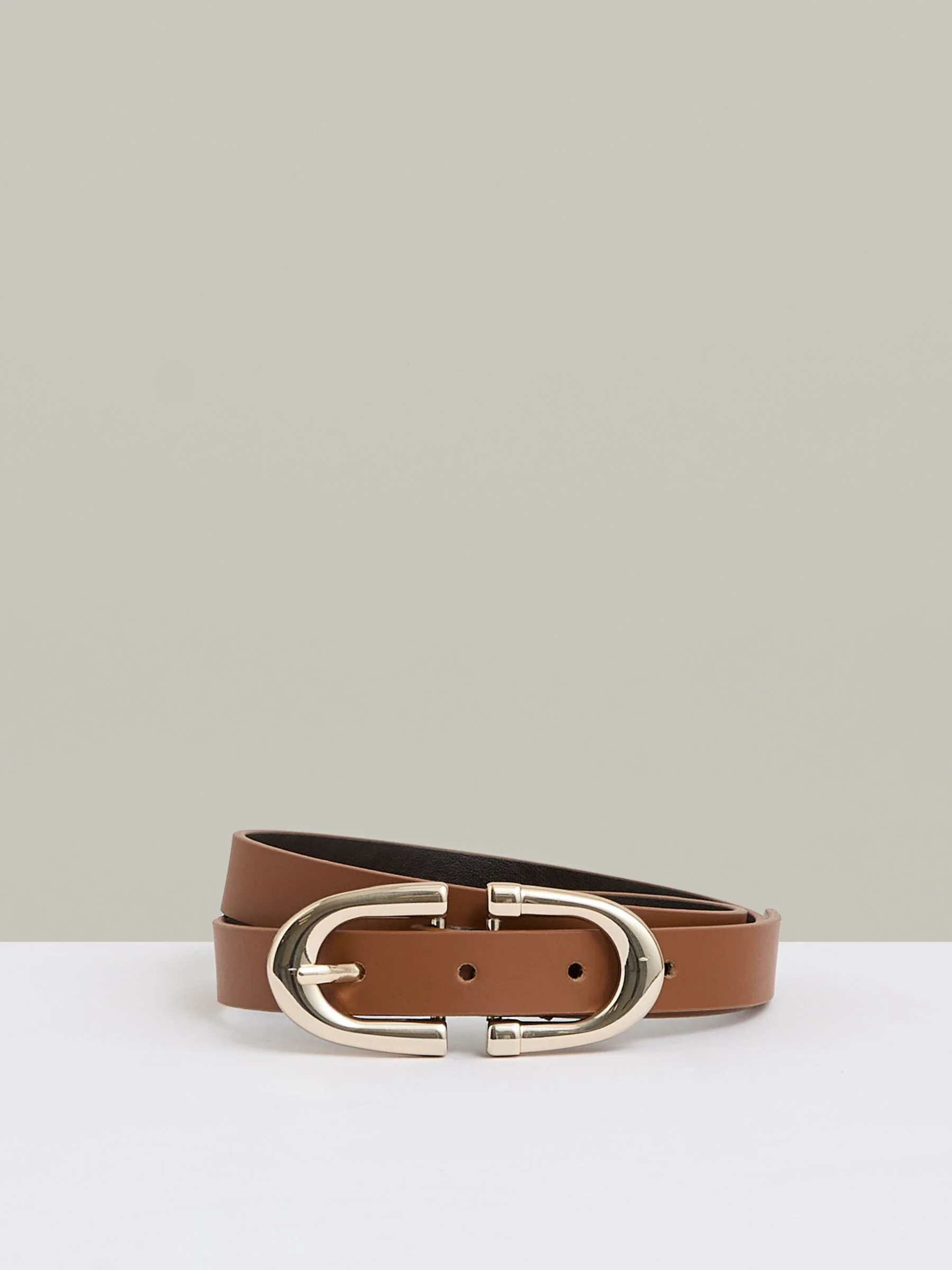 REISS BAILEY Horseshoe Belt - XS, TAN