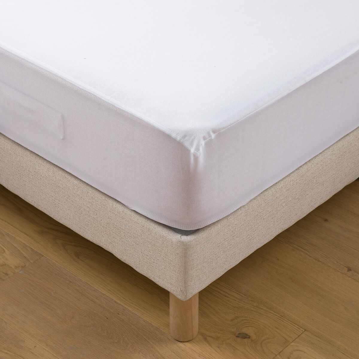 La Redoute Interieurs Waterproof Ultra-breathable Fitted Mattress Protector
