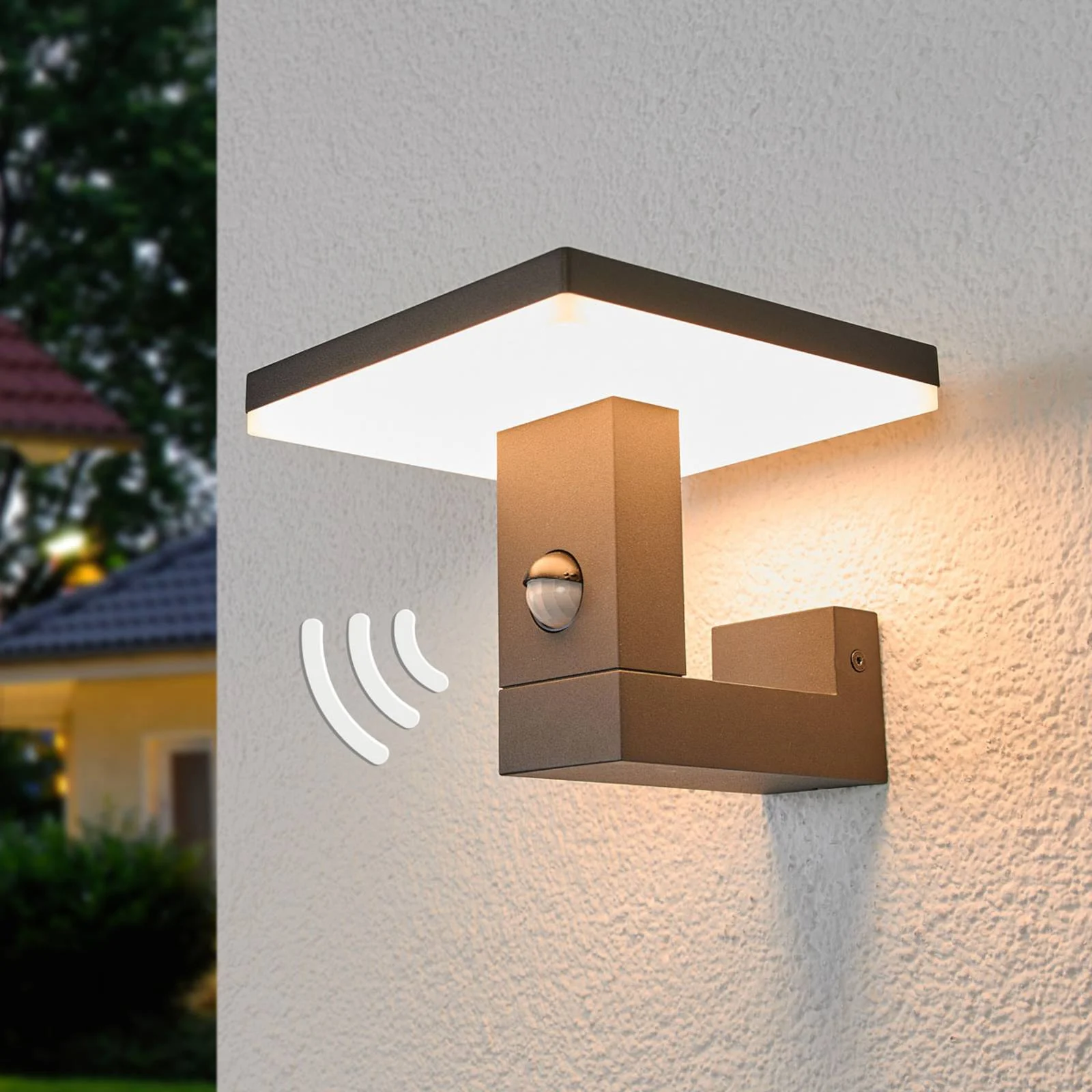 Lampenwelt.com Motion detector outdoor wall light Olesia with LED