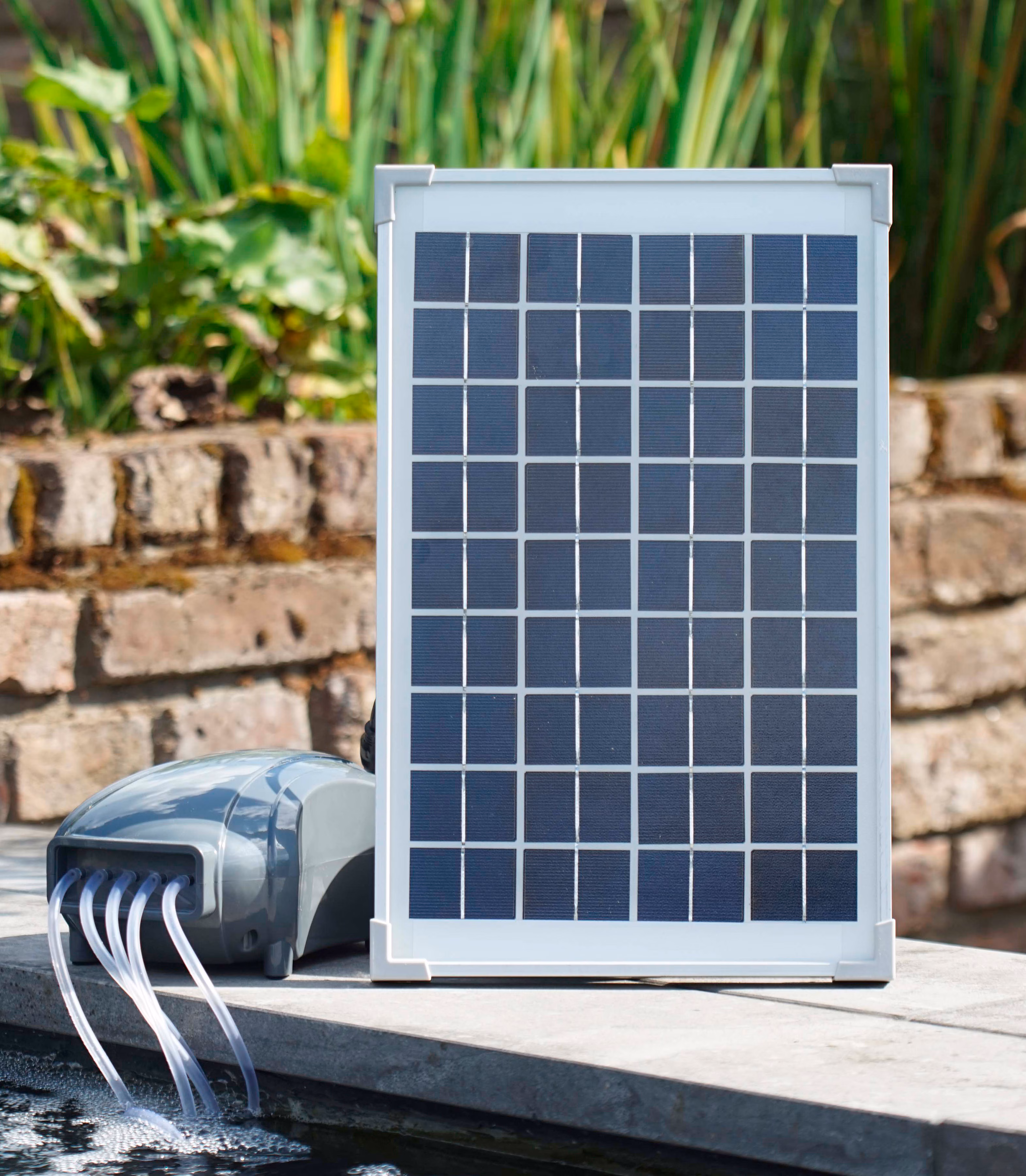 Ubbink Outdoor Aeration Pump Air Solar 600 1351375