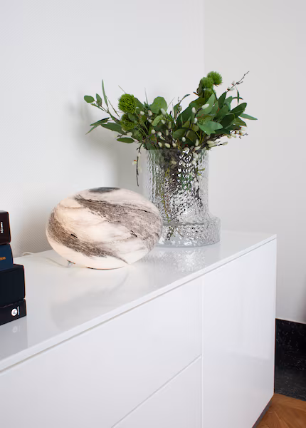 By Rydens Mira table lamp, black