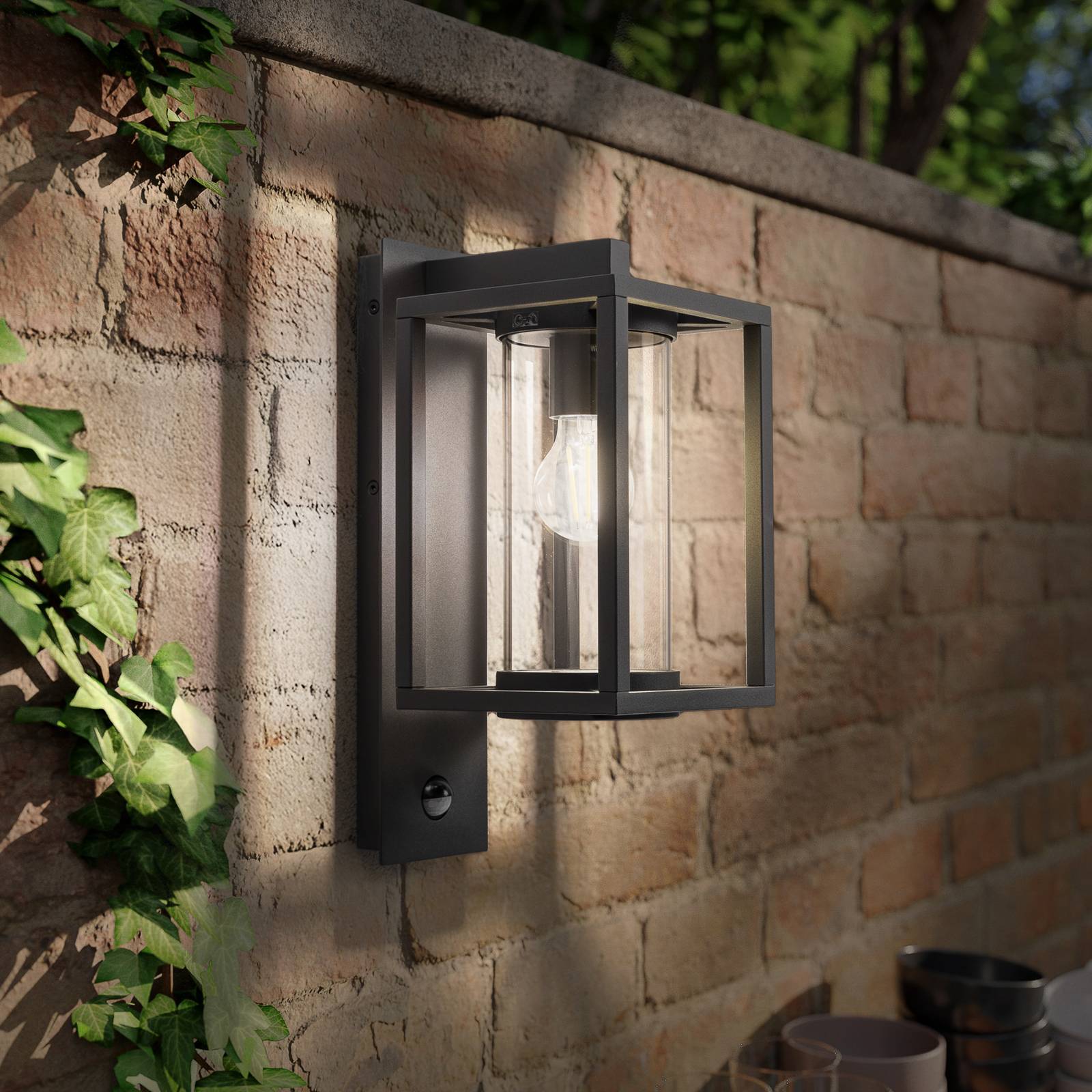 Lucande Ferda sensor outdoor wall lamp, hanging