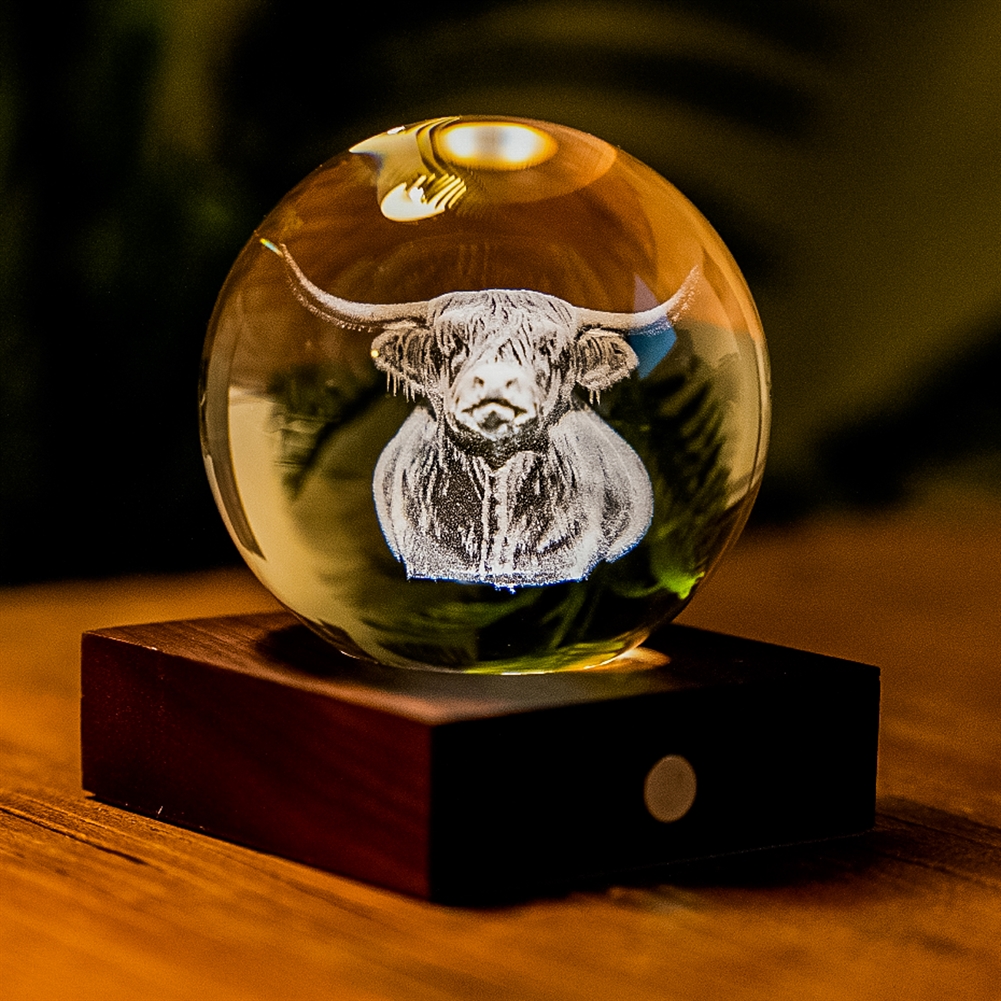 Gingko Electronics Amber Crystal Lights - Nature Collection (Highland Cow)