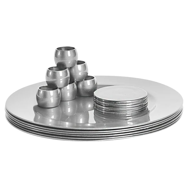 18 Piece Metallic Charger Plates Set