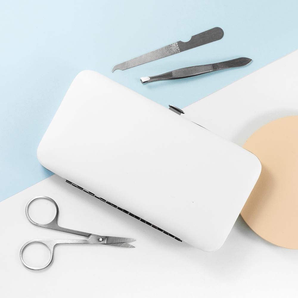 Treat Republic Luxury Manicure Set - White