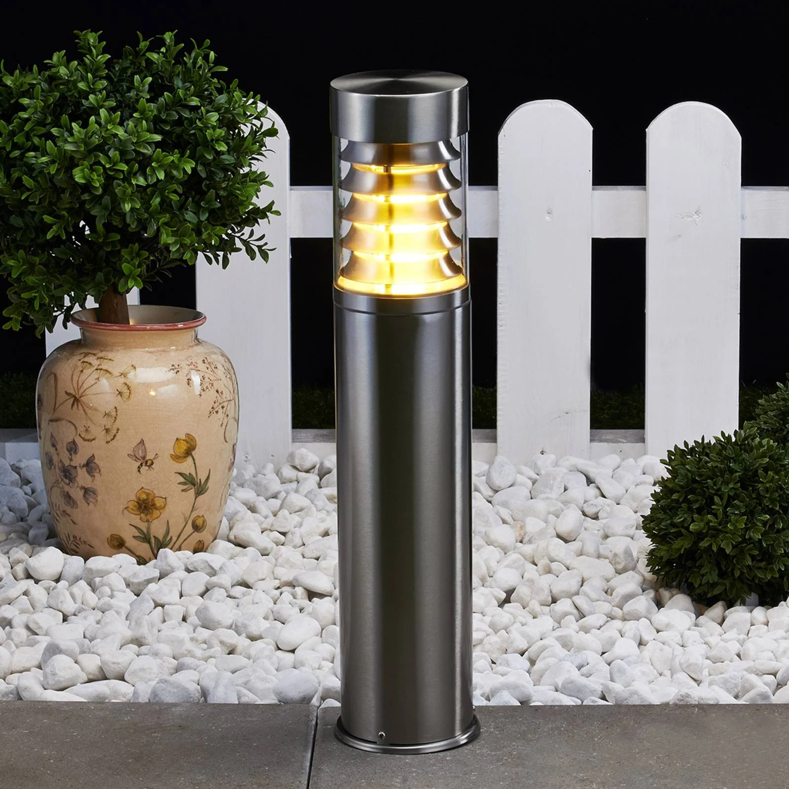 Lampenwelt.com Enja Stainless Steel Pillar Lamp with Fins
